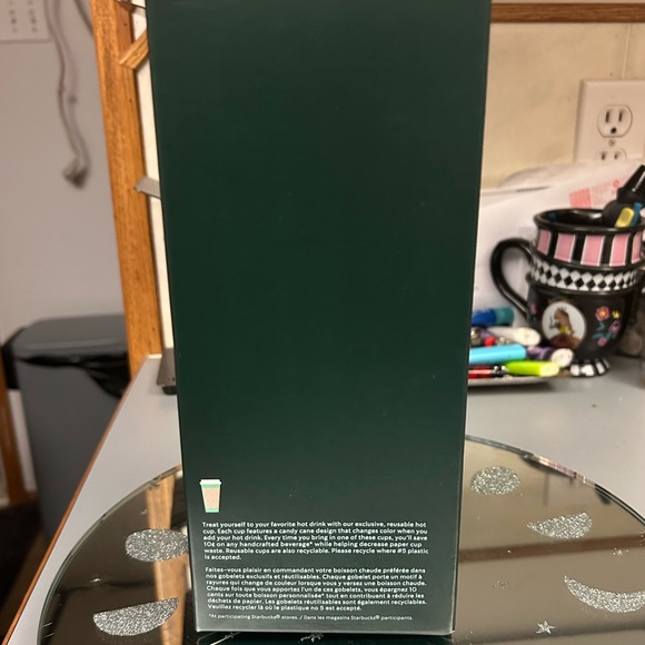 Multi Starbucks Candy Cane Colour Chamging Hot Cups - Picture 5 of 7